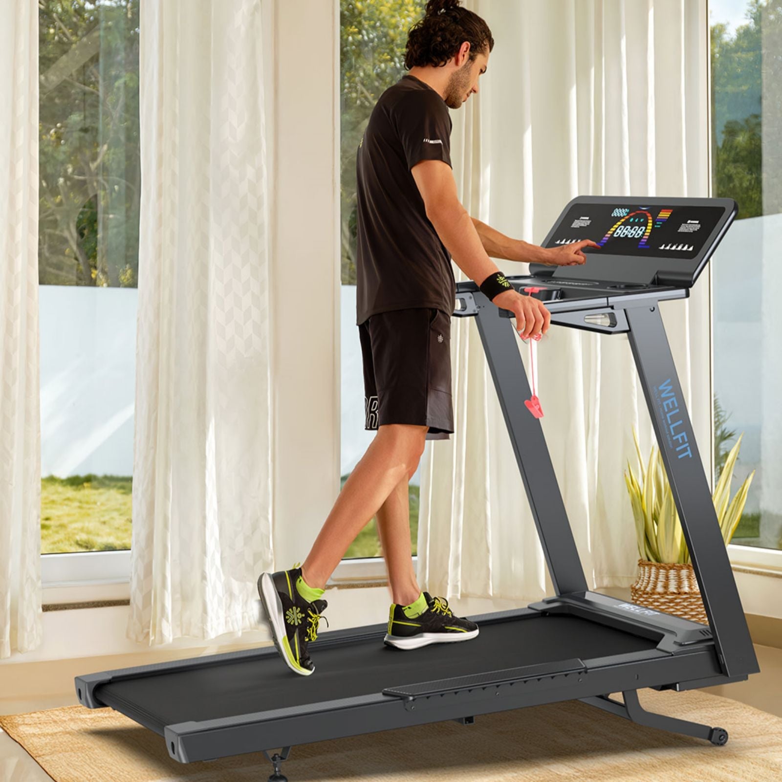 TM029 Treadmill with 15% Auto Incline & High Weight Capacity